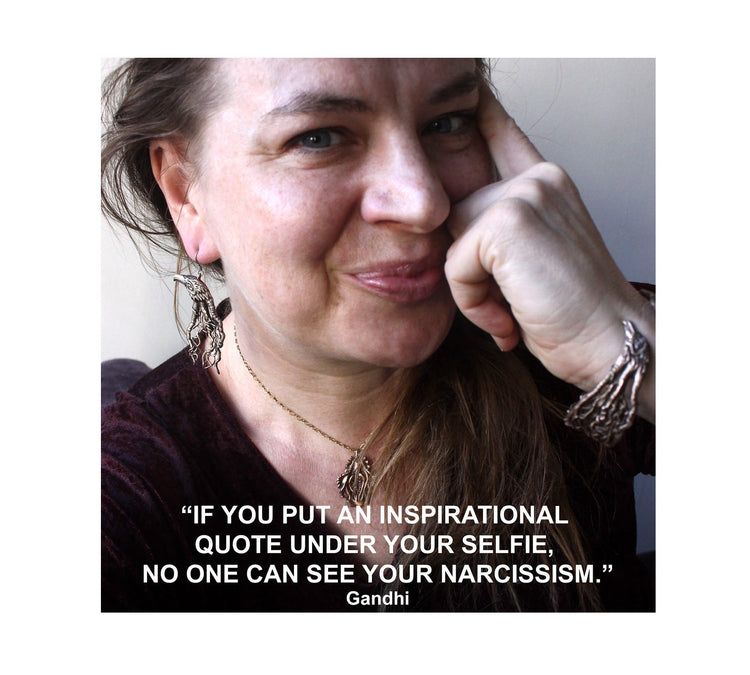 Brooches in bronze, copper and Steel