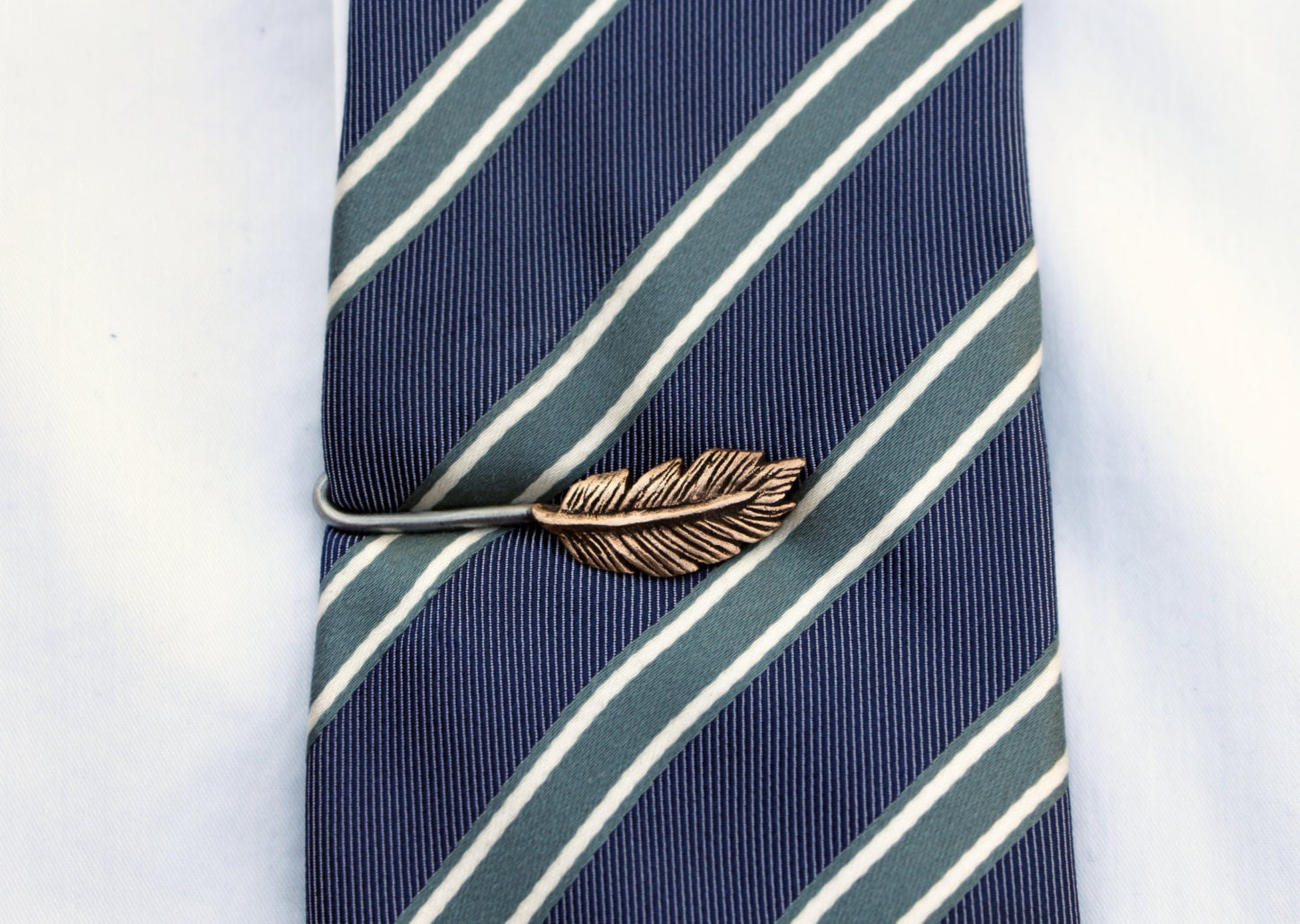 Fjäder slipsklämma