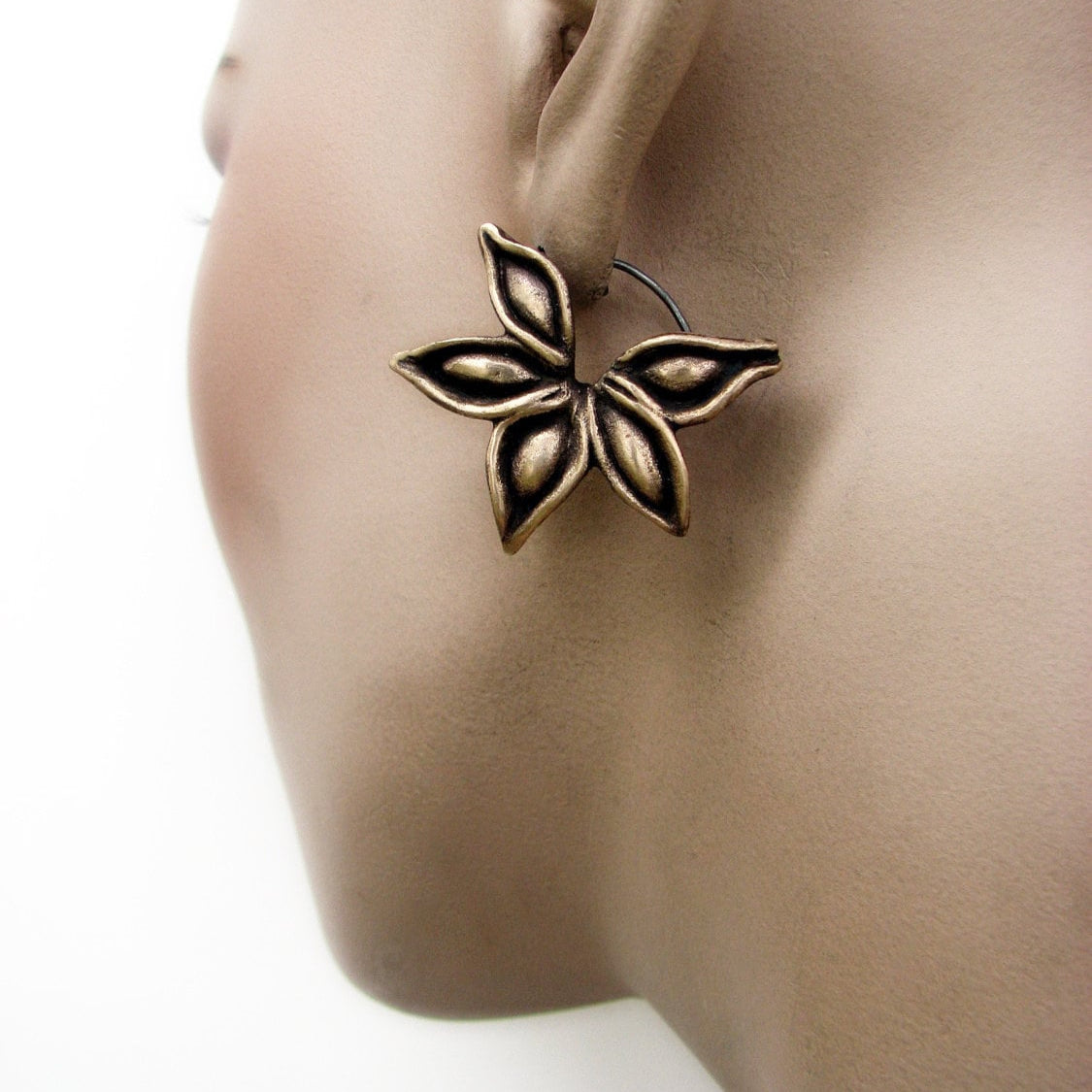 Star anise earrings