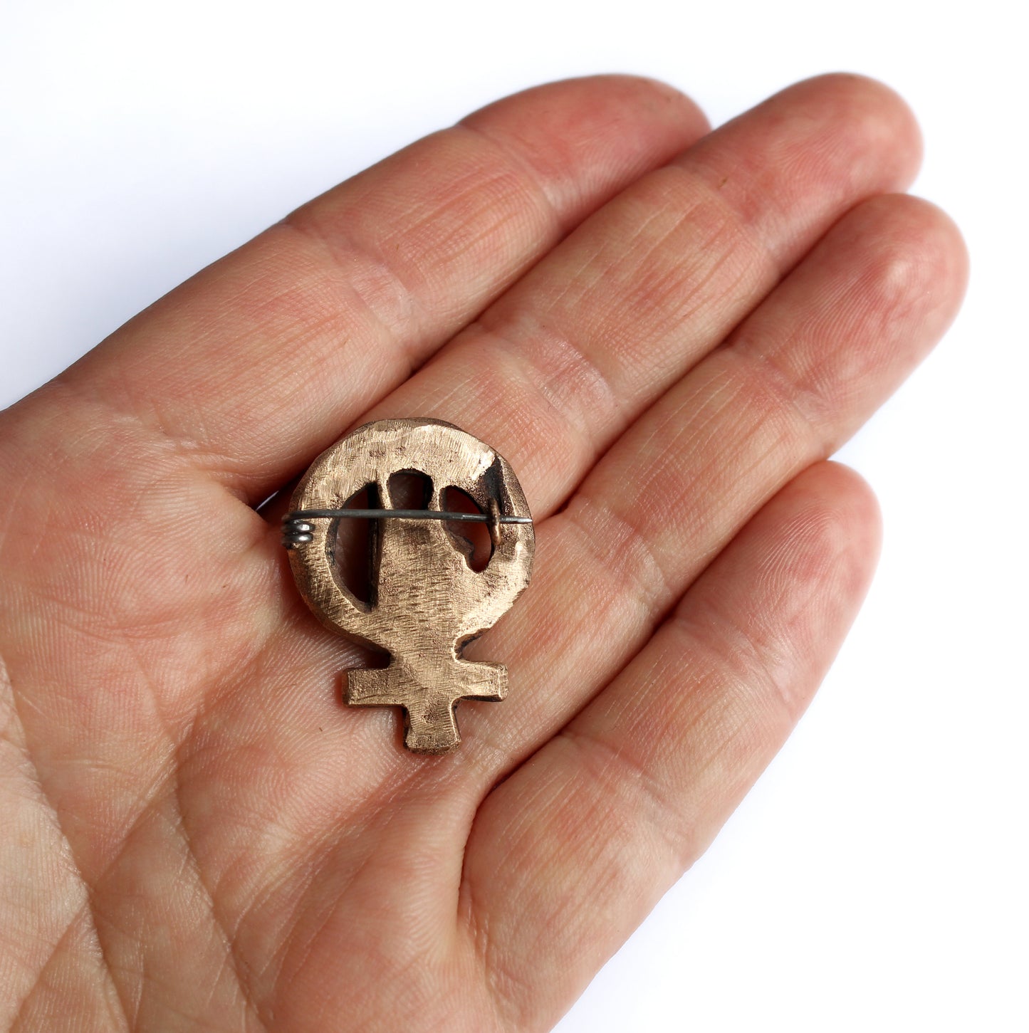 Victorious women, feminist symbol