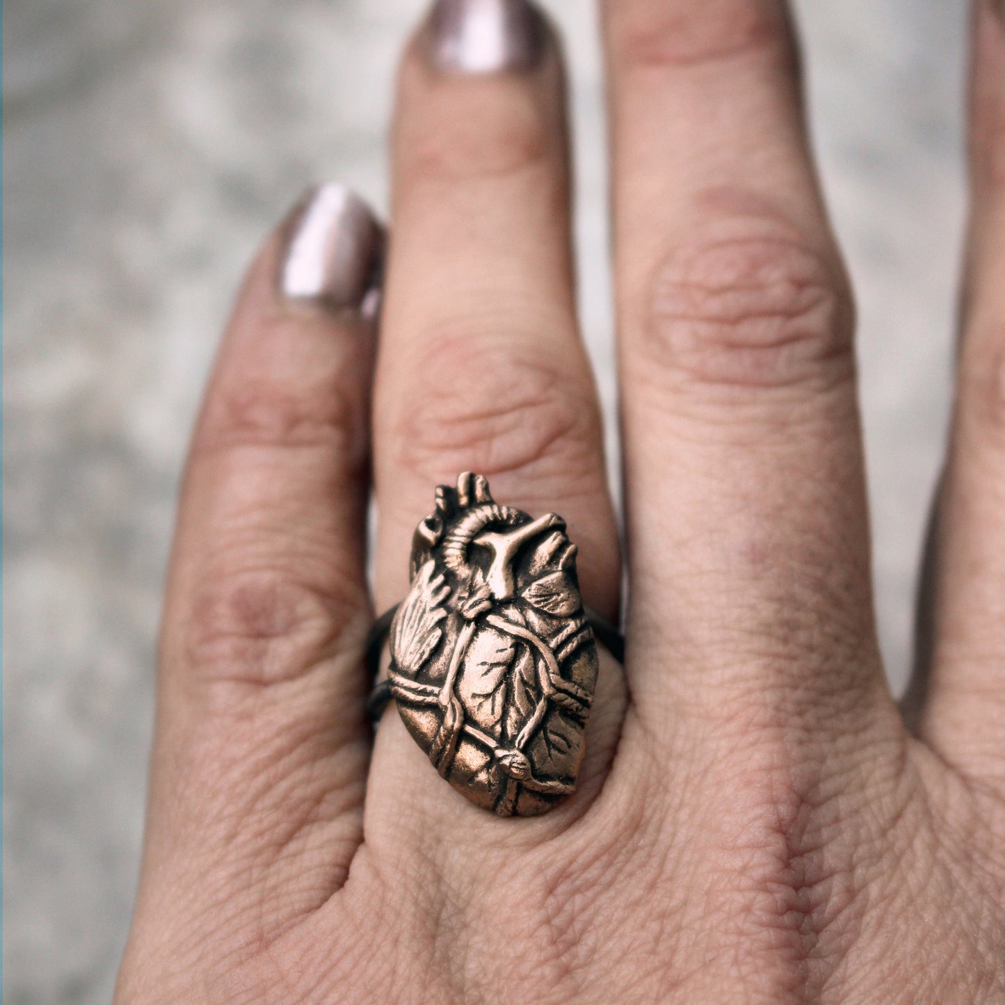 Bound anatomical heart ring
