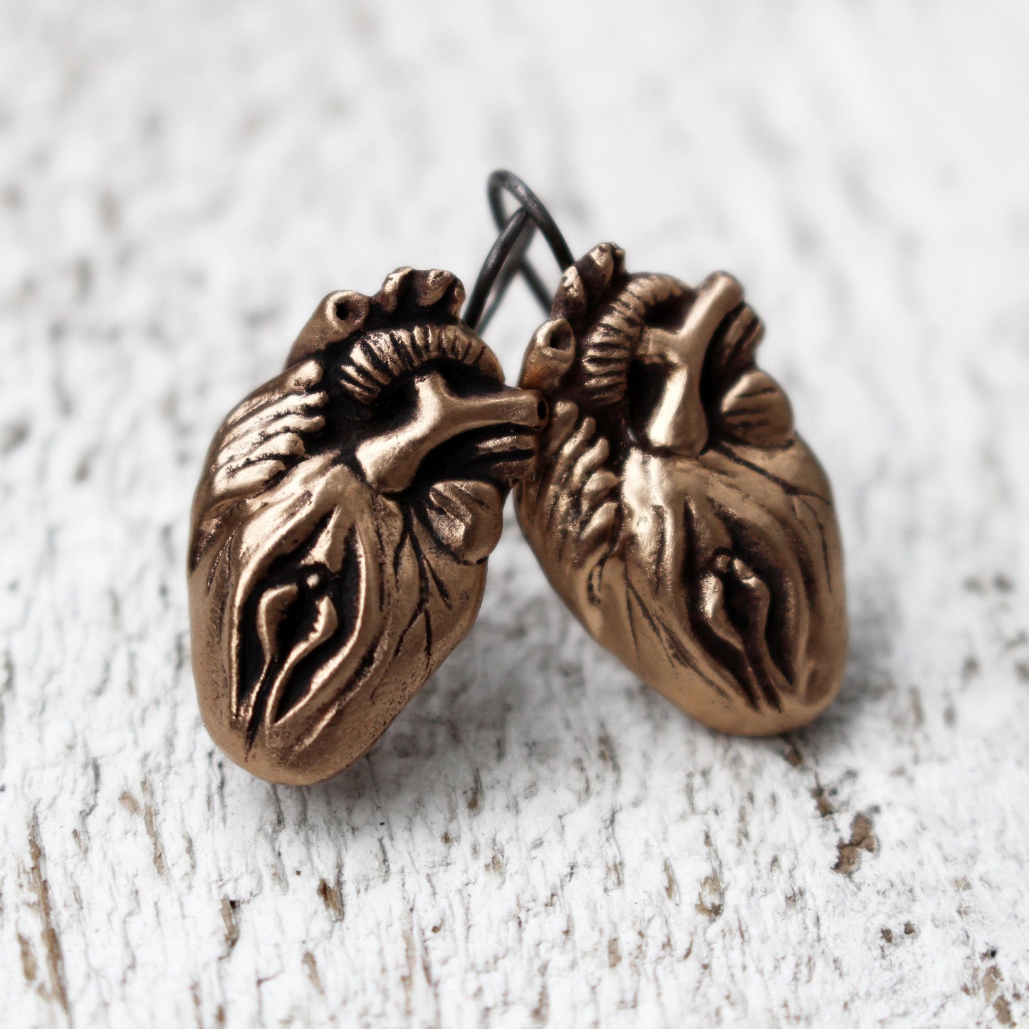 vulva örhängen fittslöjd smycke