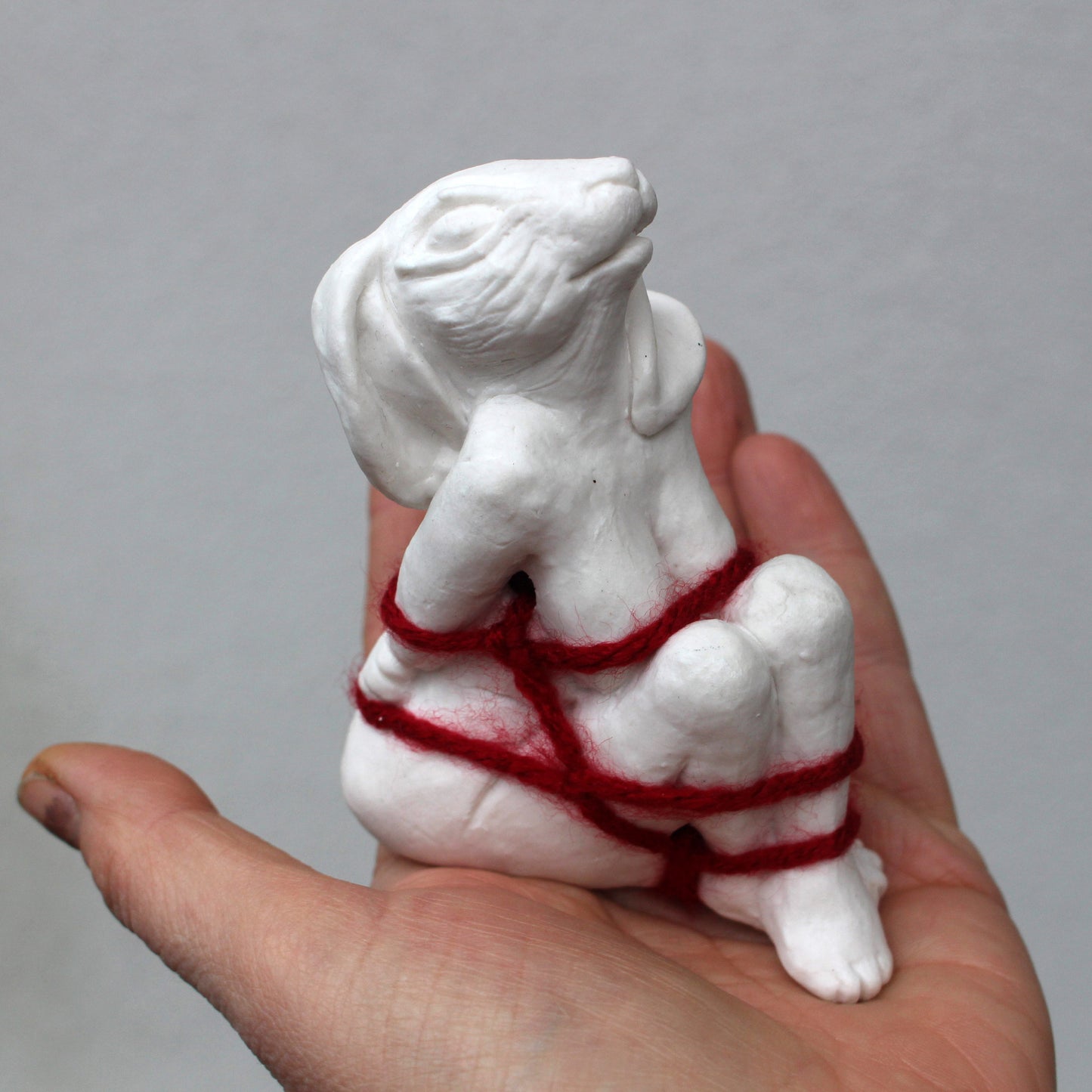 Shibari kanin skulptur