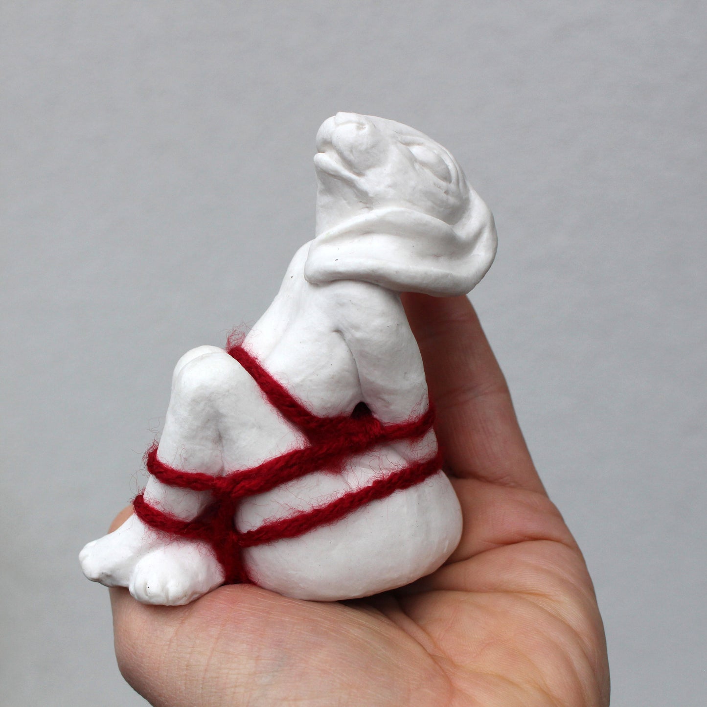 Shibari kanin skulptur