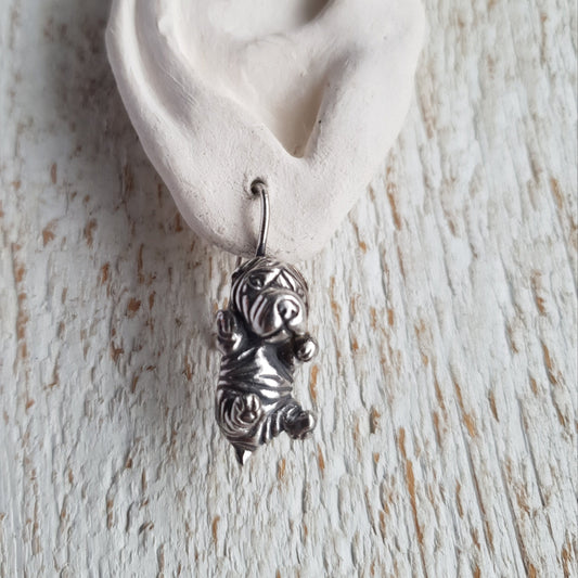 Shar pei hundvalp örhängen