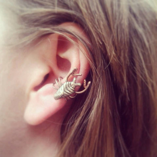 Scorpion ear cuff