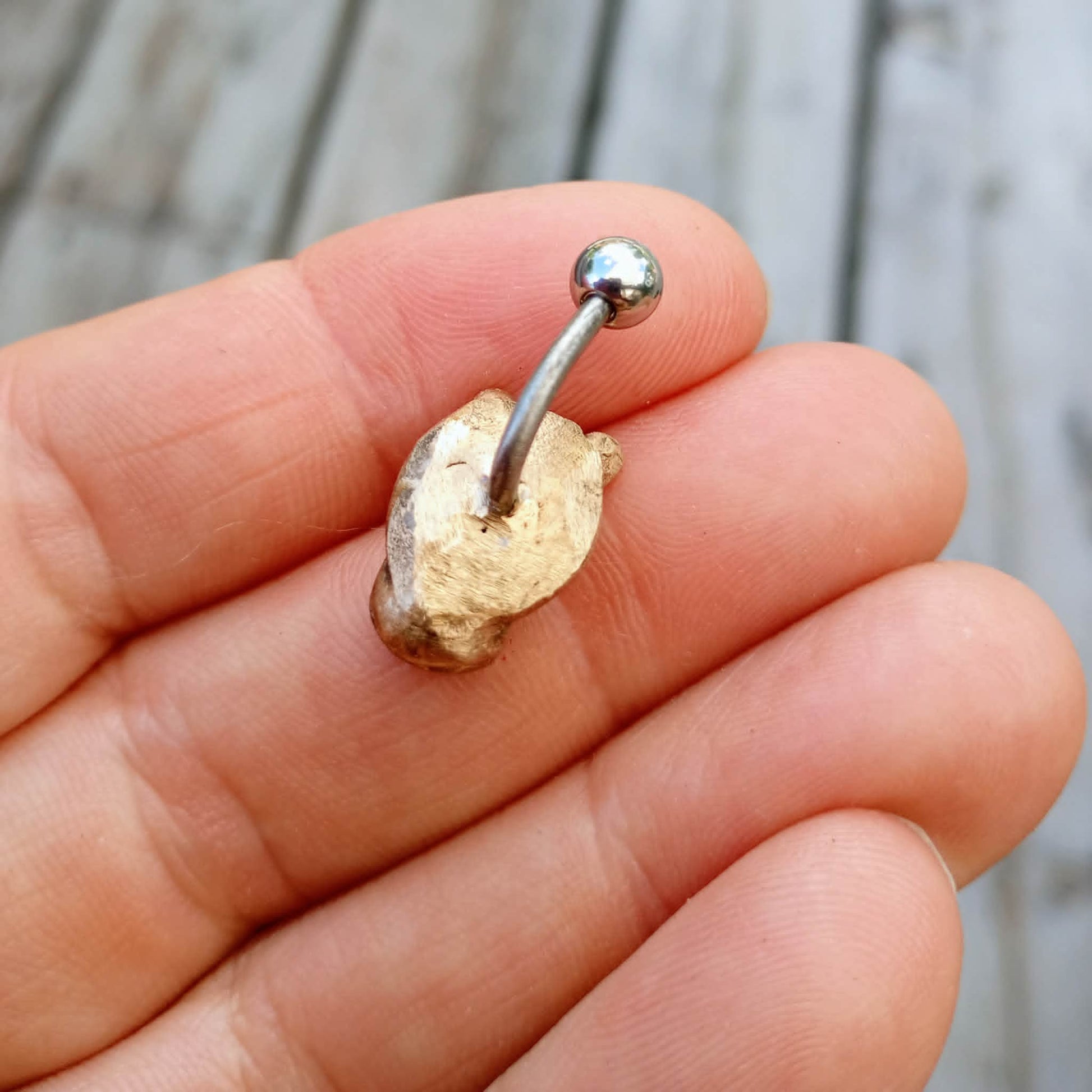 hippo hippopotomus belly ring, backside