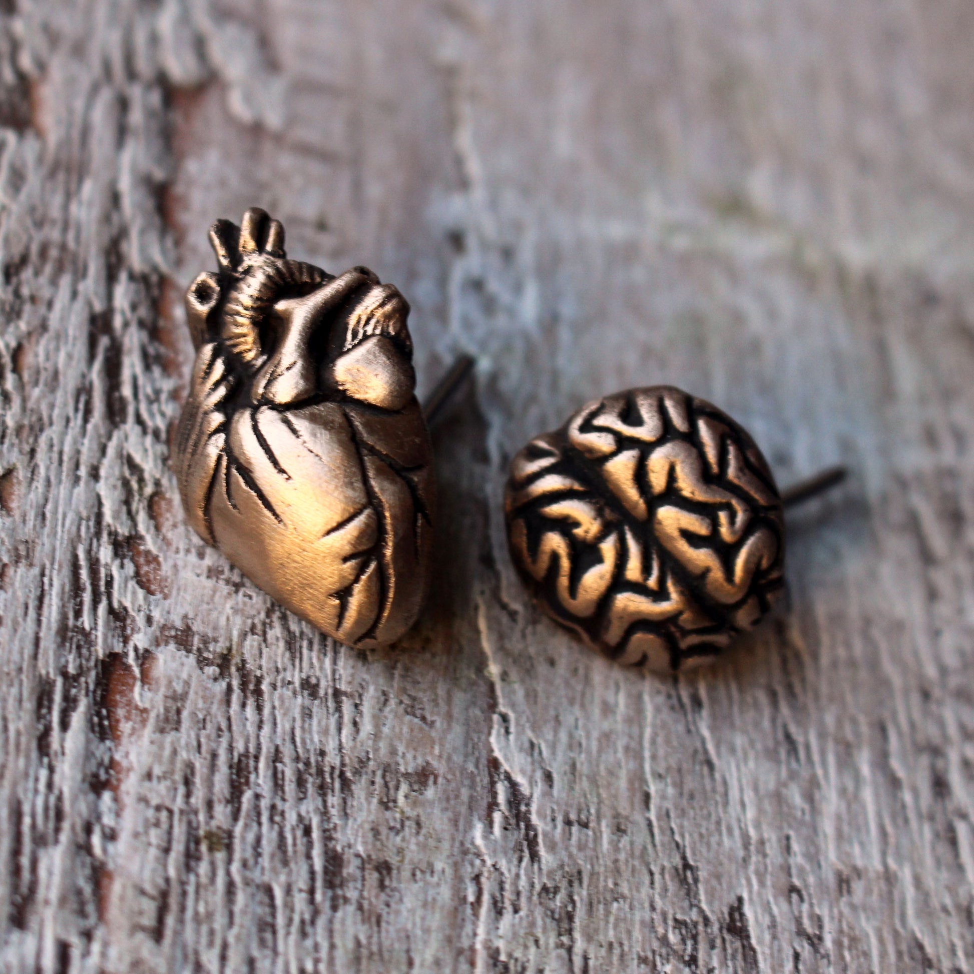 handgjorda hjärta o hjärnan manschettknappar