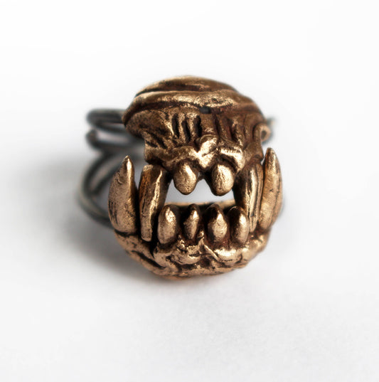 ROAR RING, beast jaws
