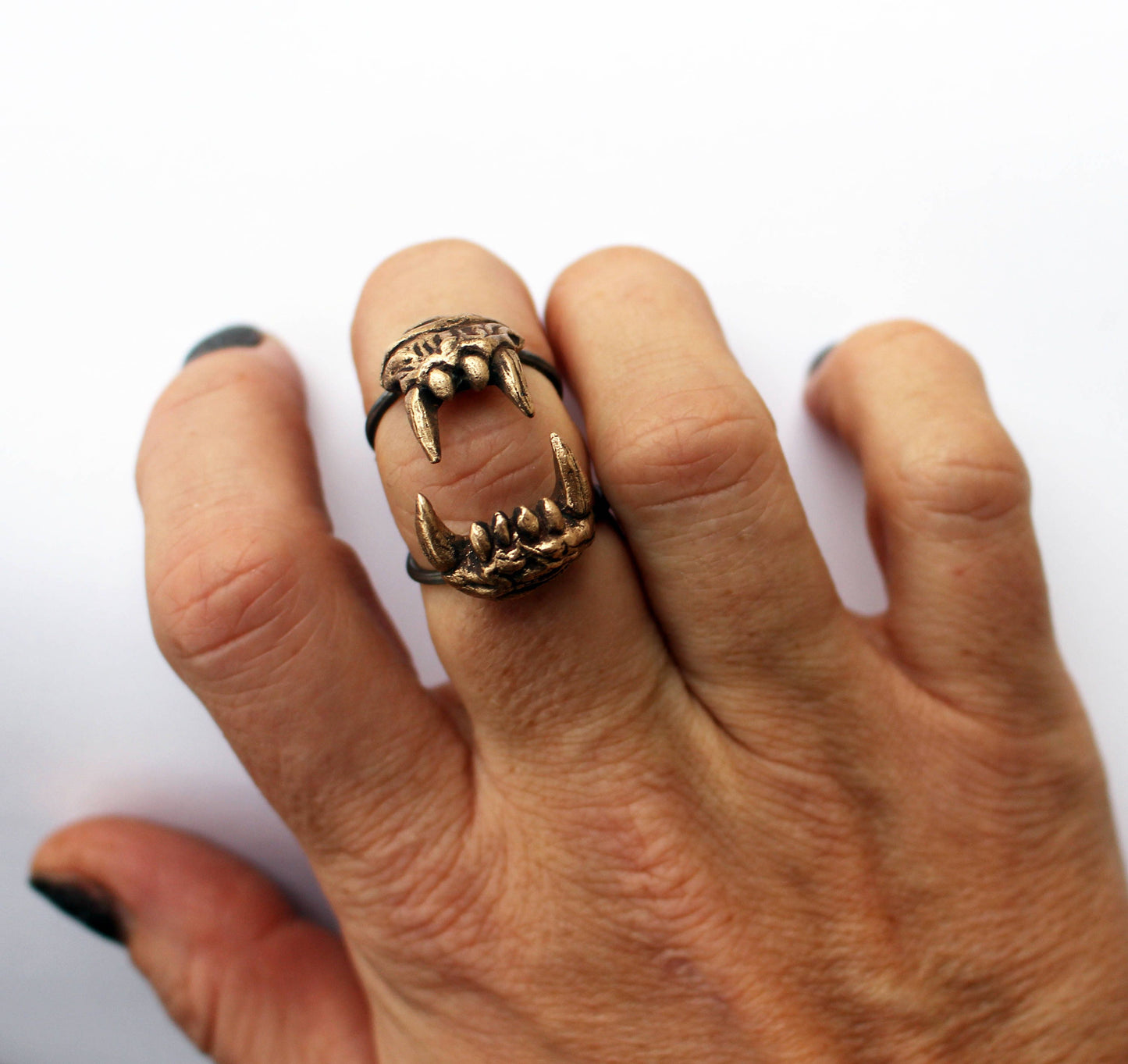 ROAR RING, beast jaws