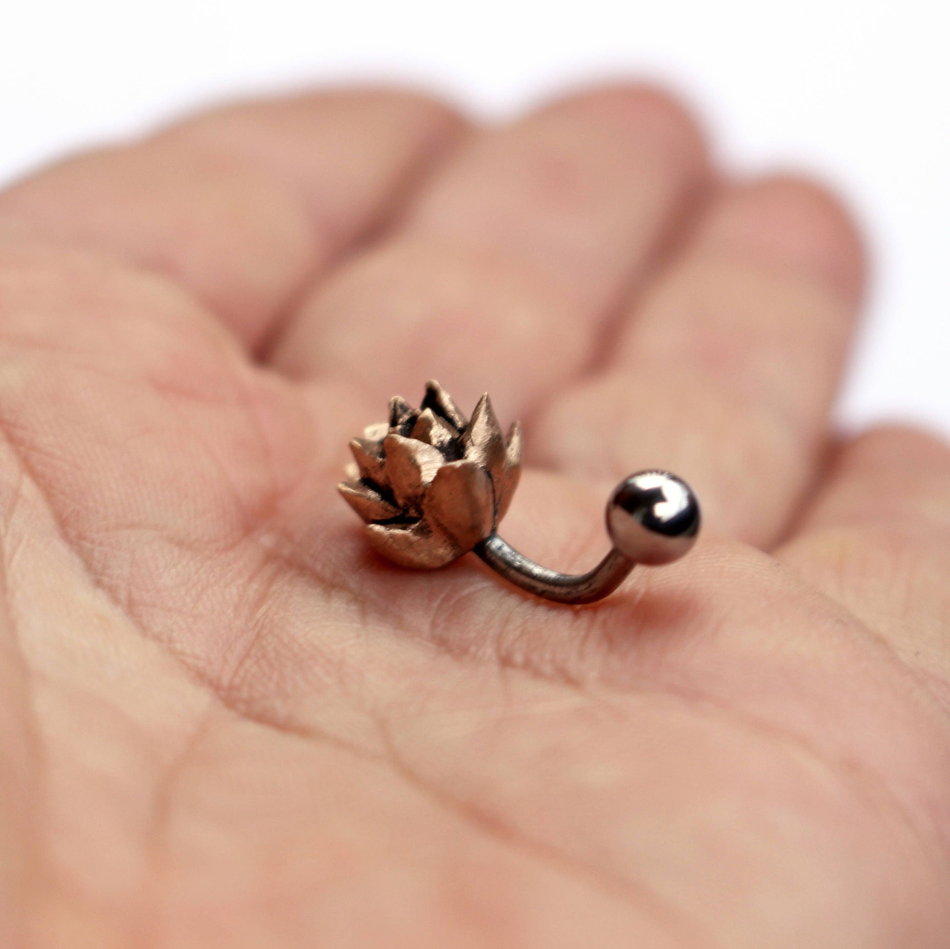 suckulent blomma navel piercing smycke i kirurgiskt stål eller titan