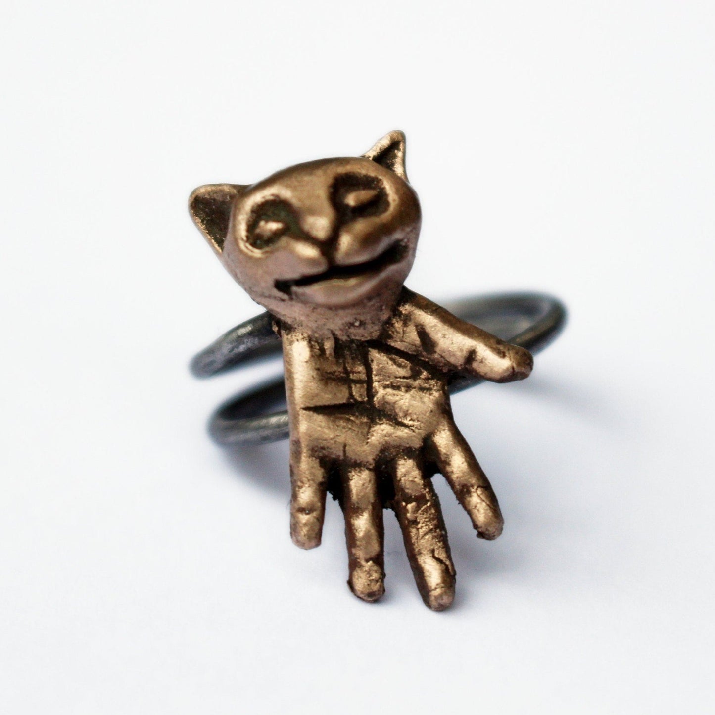 Cat creature, Huvudfoting
