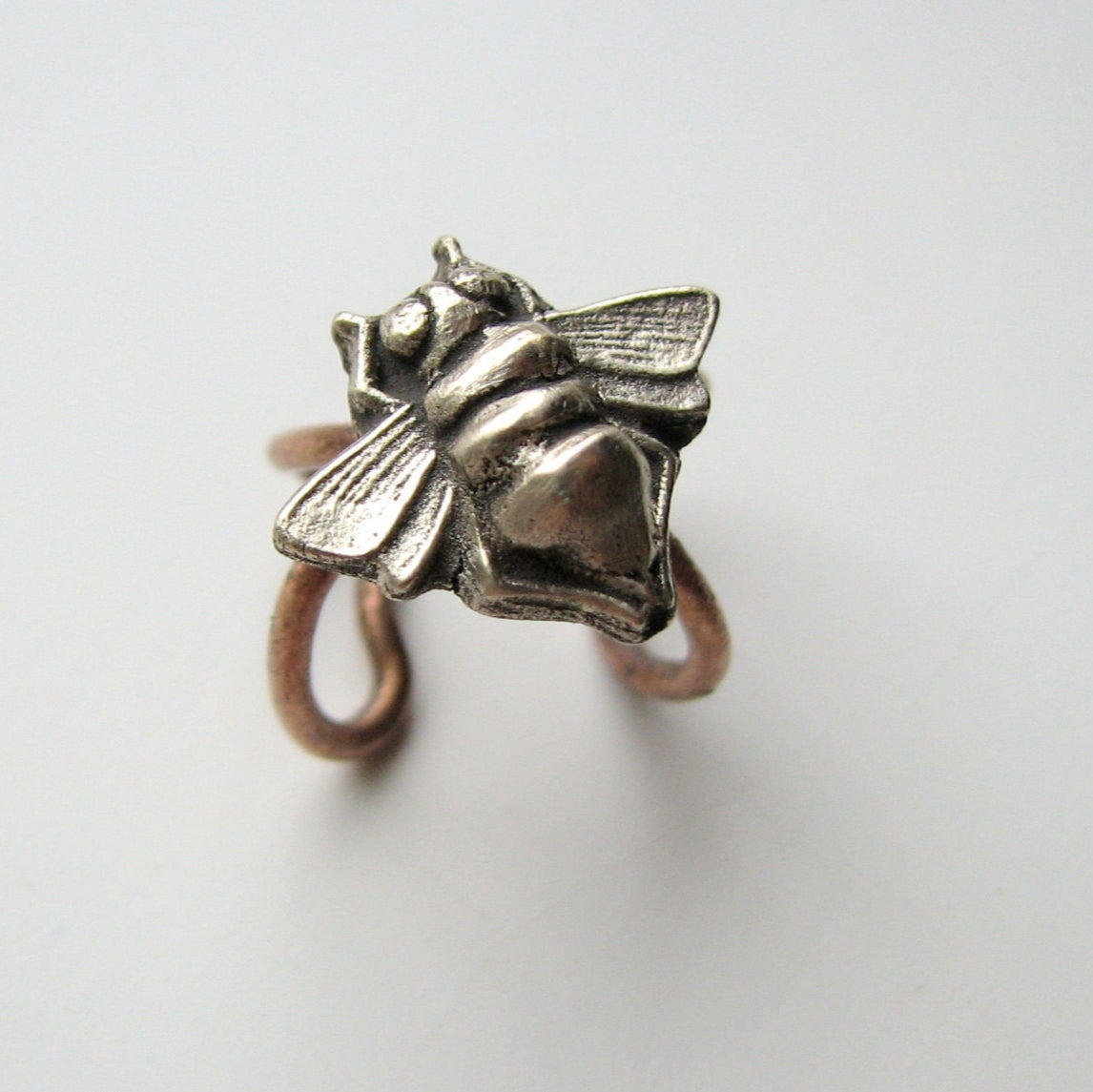 Bee earrings/ear cuff