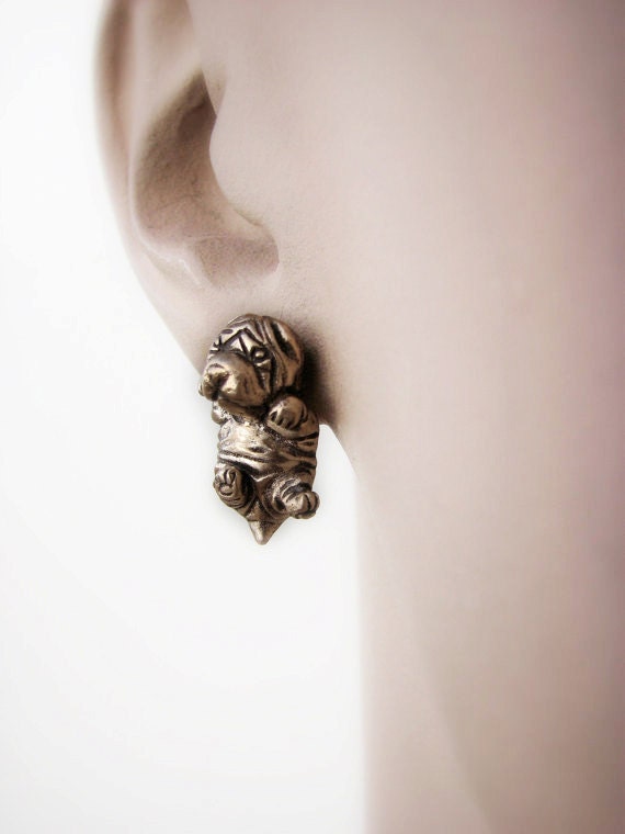 brons och titanium shar pei hund örhängen