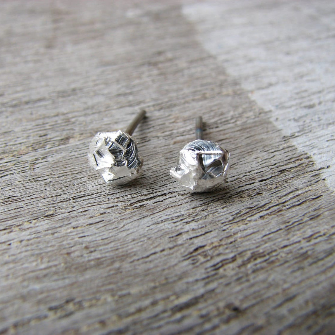 finsilver titanium facett örhängen