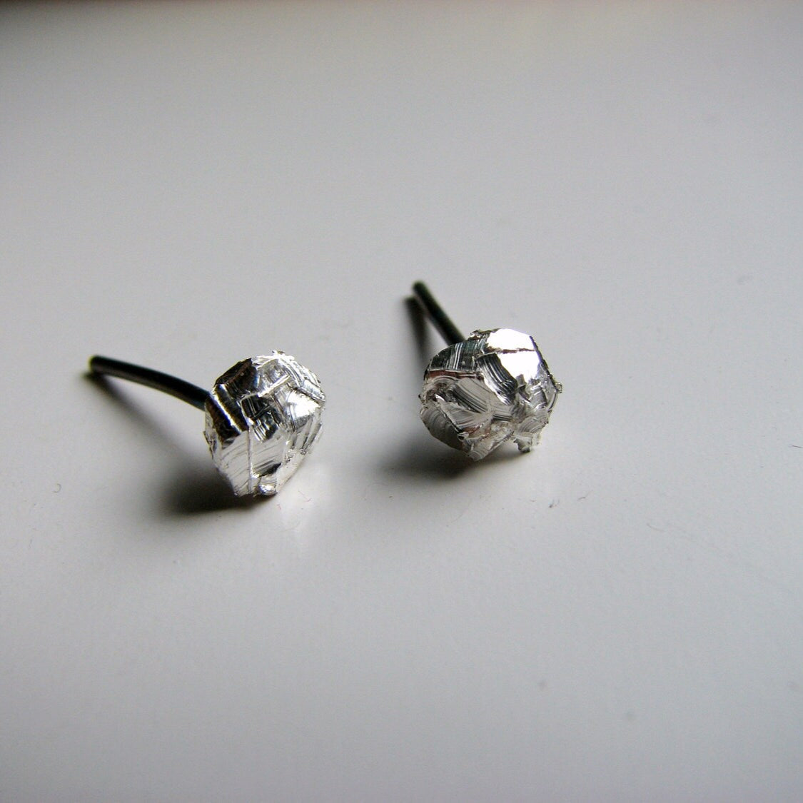fine silver titanium facet earrings