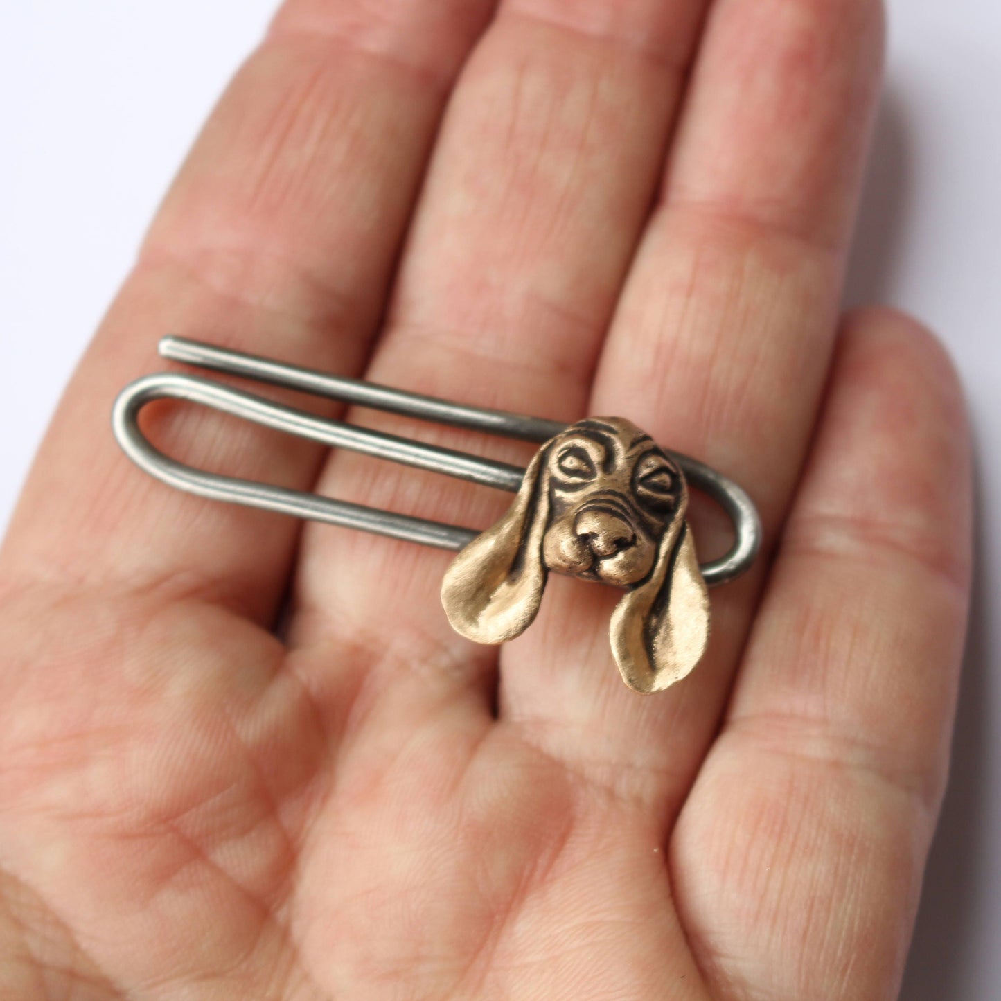 hundslipsklämma med basett hound huvud 