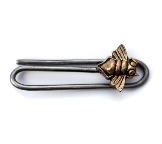 handgjord slipsklämma i stål och brons