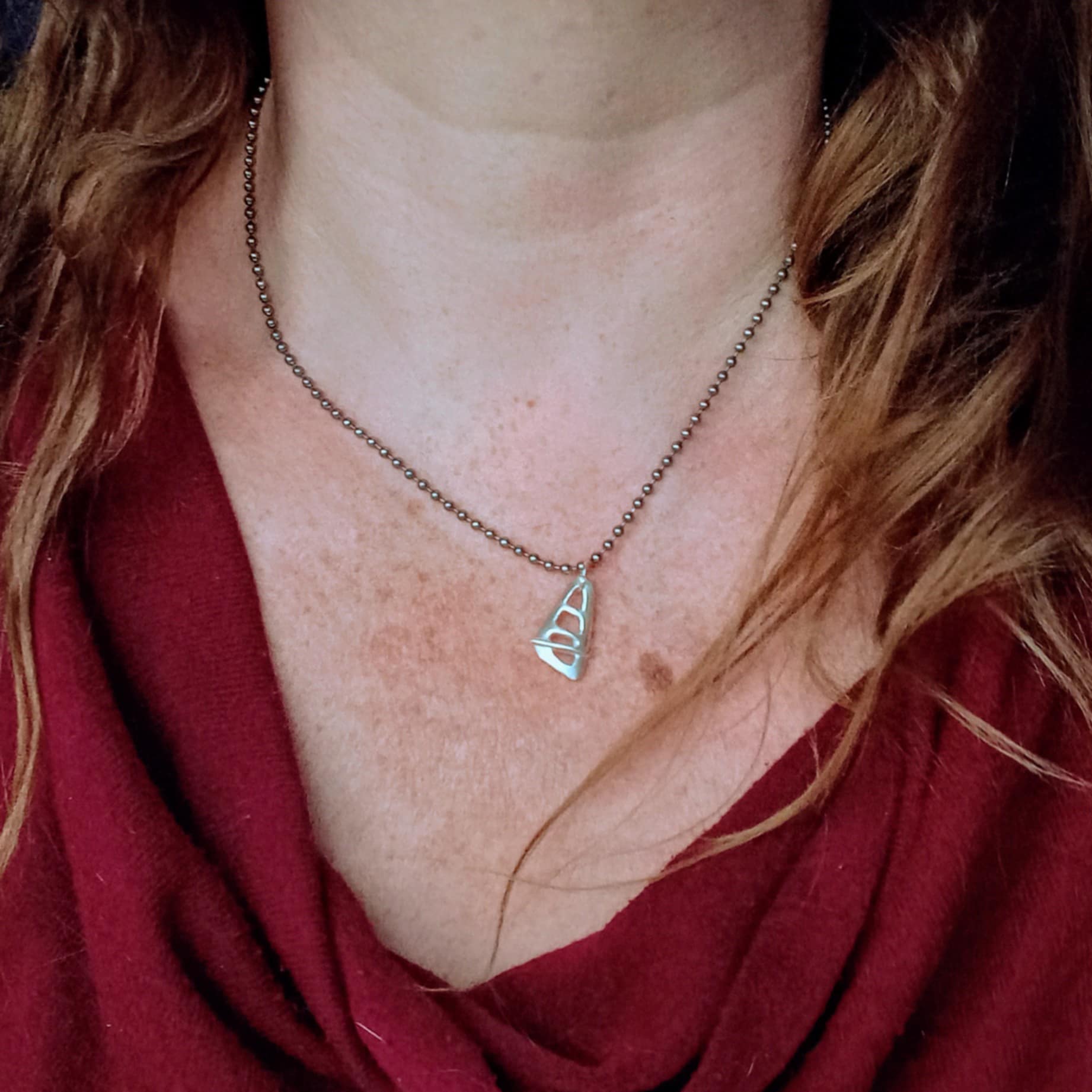 vindsurfing segelhalsband i sterling silver