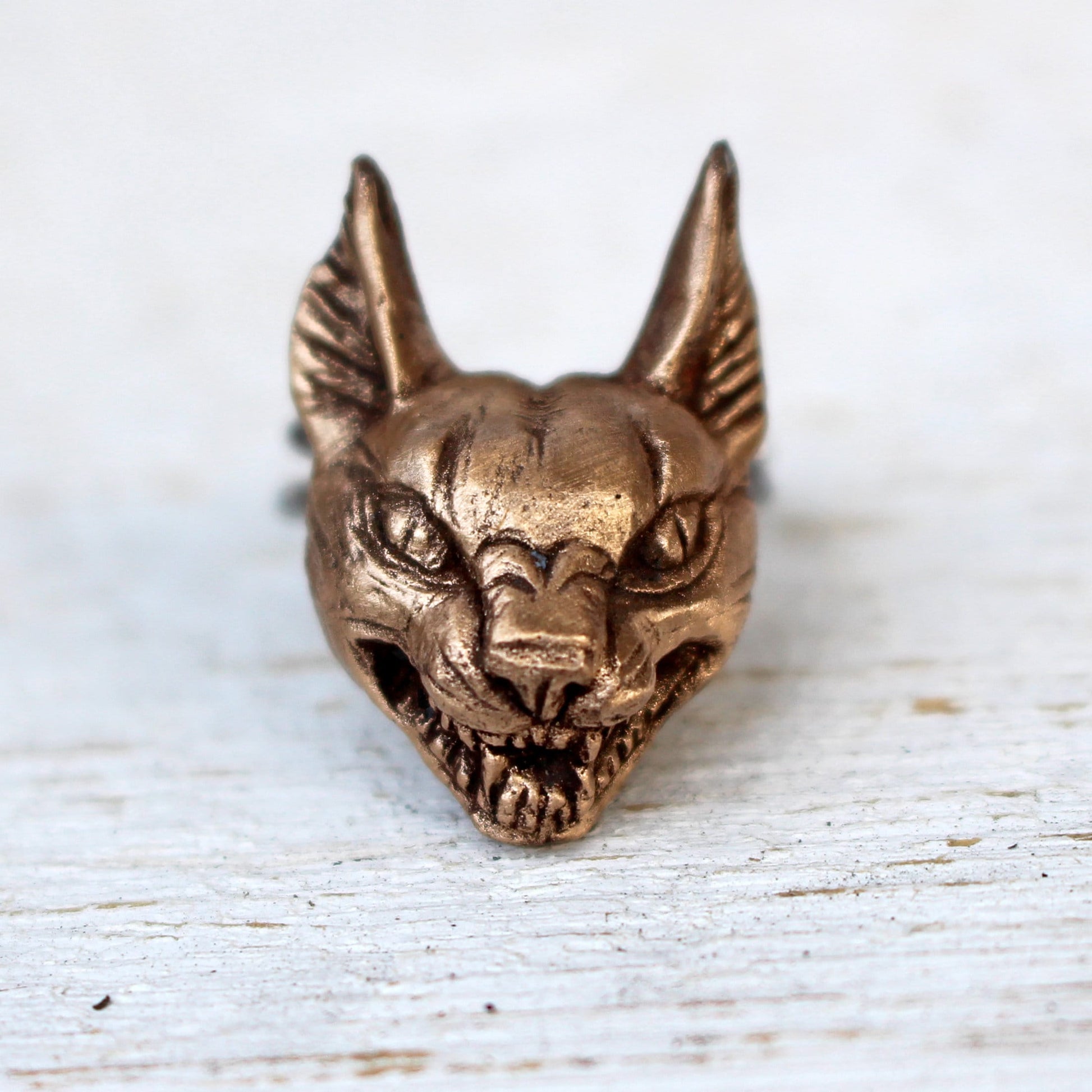 wild cat lynx charachal jewelry in bronze